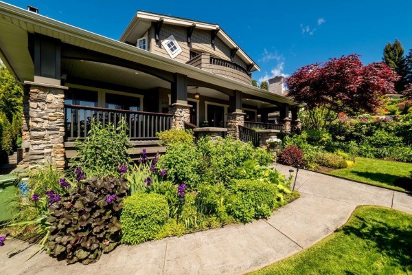 240holyrood-5