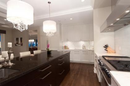 Palmerston-Avenue-West-Vancouver-016